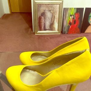 Yellow Heels